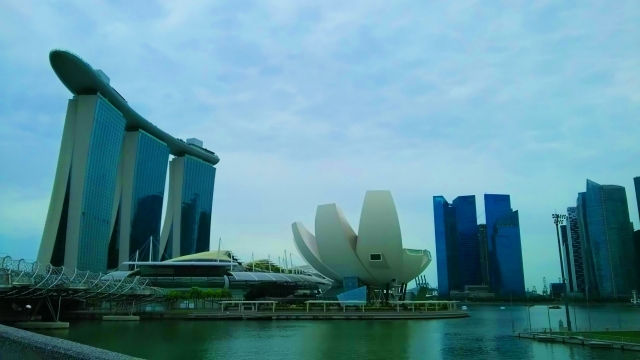 カジノ導入の葛藤から決断が生まれたシンガポール